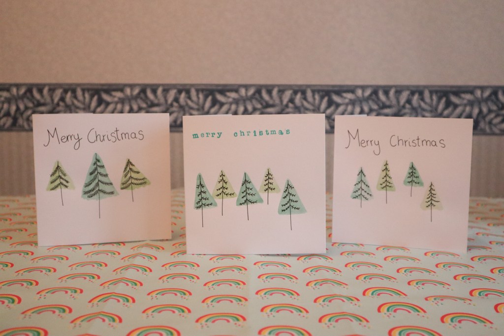 12 Crafts of Christmas 2021: Day 4 Watercolour Christmas Tree&nbsp;Cards